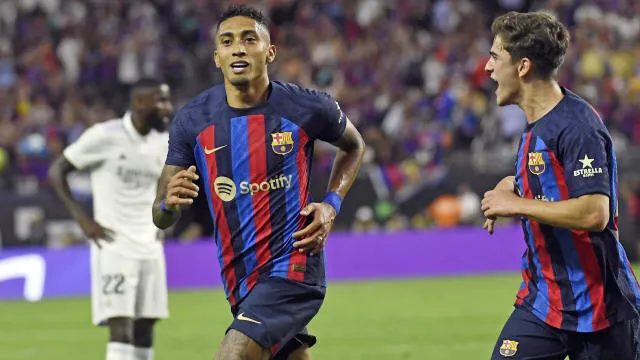 Raphinha délivre le Barça face au Real