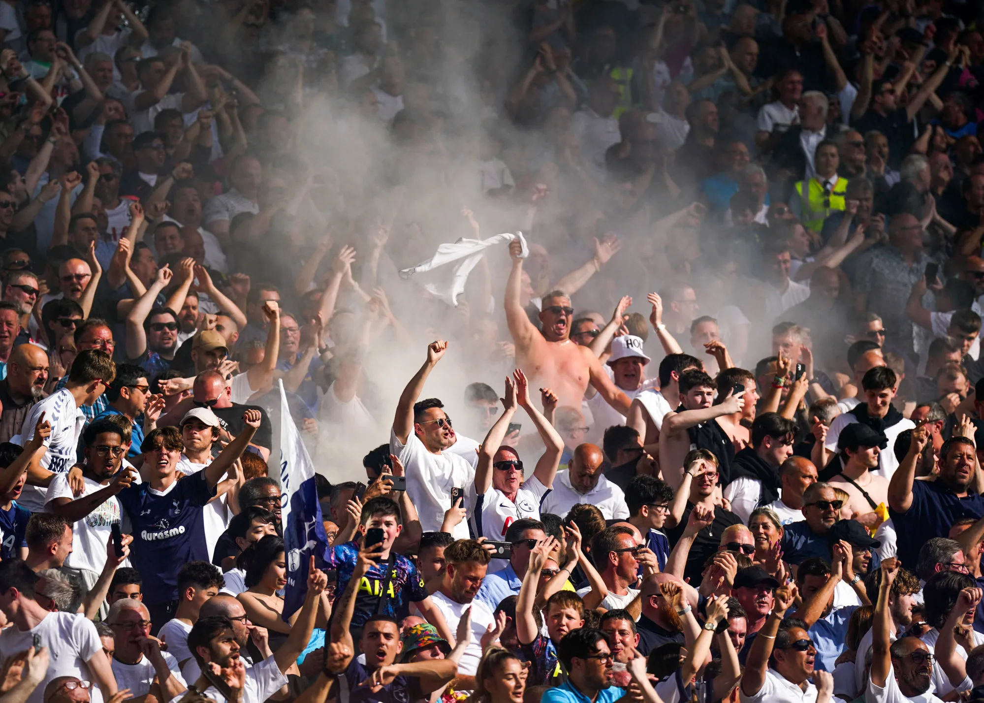 La Premier League durcit sa loi envers les supporters turbulents