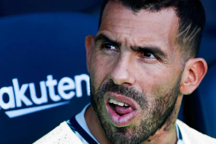 Tévez, les premiers pas du coach Apache