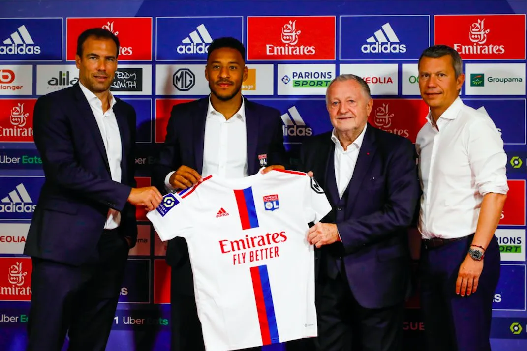 Lyon chérit Coco Tolisso