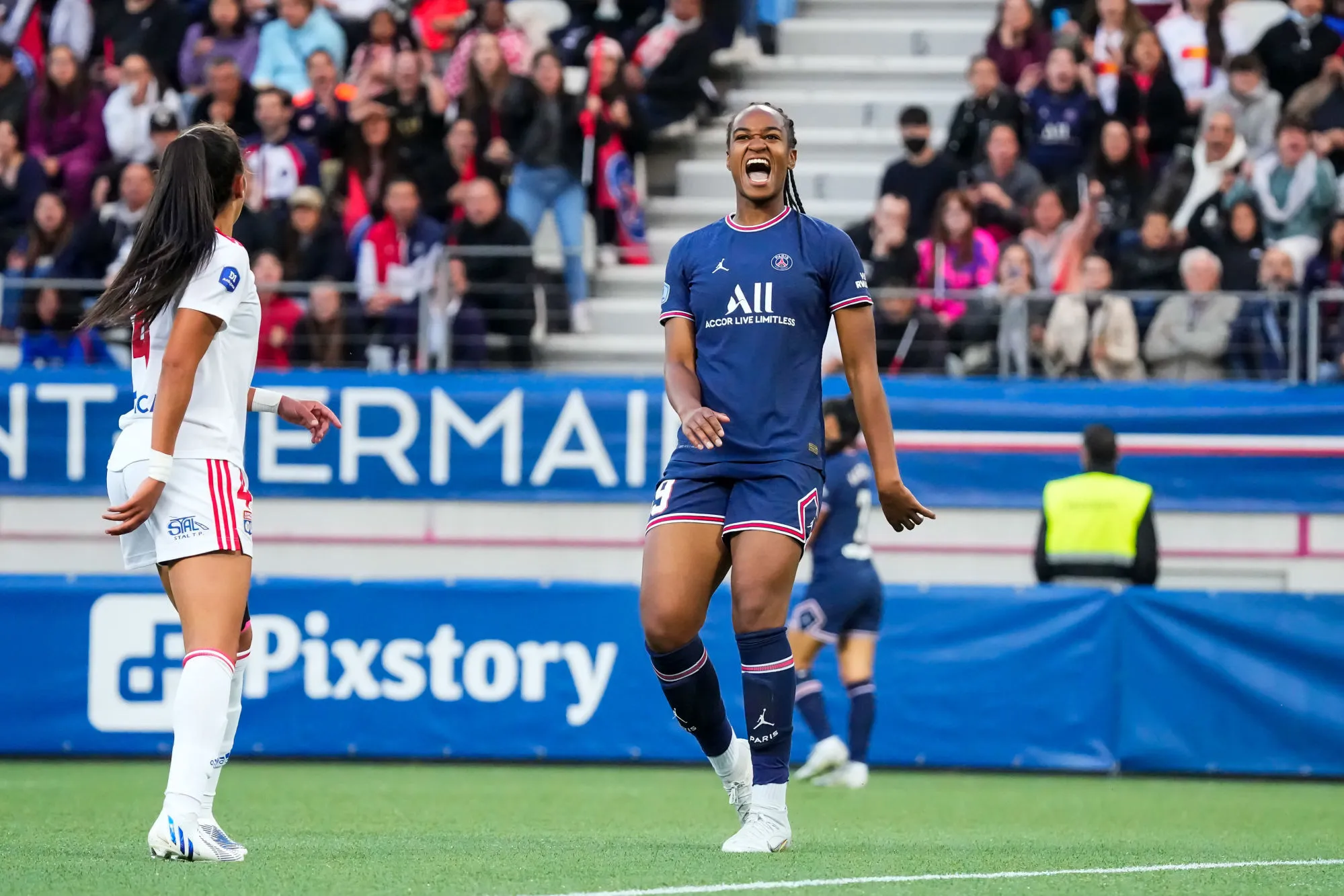 Officiel : Marie-Antoinette Katoto rempile pour trois ans au PSG