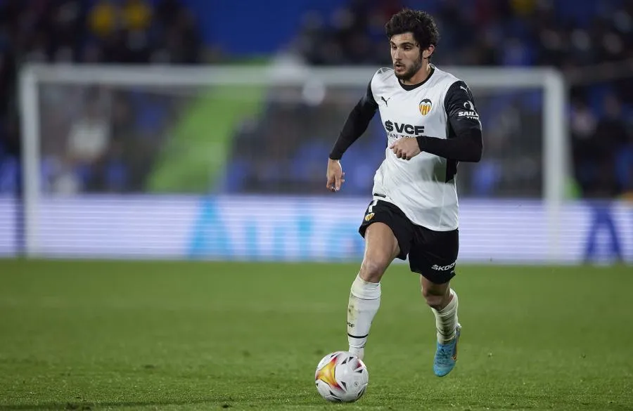 Gonçalo Guedes signe à Wolverhampton