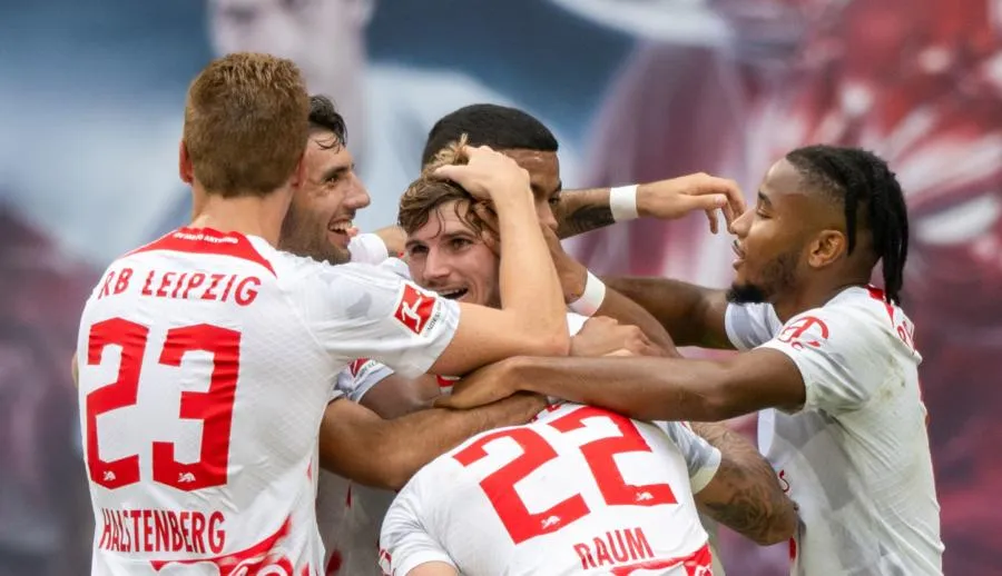 Leipzig frustré par Cologne, Leverkusen surpris par Augsbourg