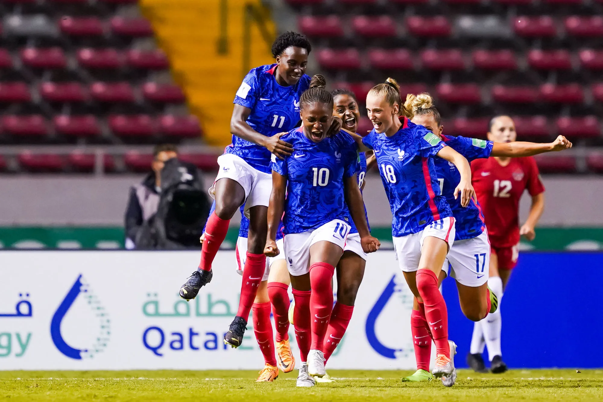 Mondial U20 : Les Bleuettes battent le Canada et se rapprochent des quarts de finale