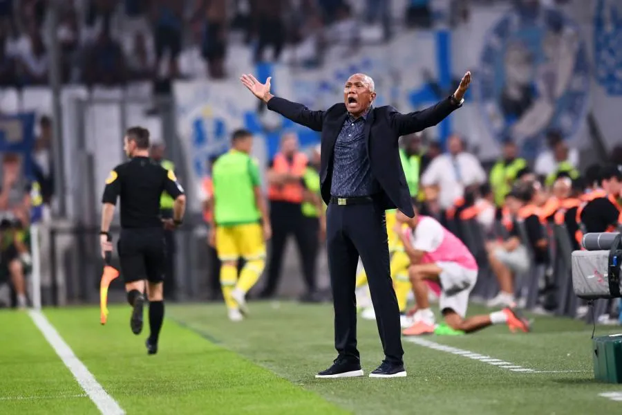 «<span style="font-size:50%">&nbsp;</span>Si Sánchez a des attaquants autour de lui, peut-être que c&rsquo;est plus facile<span style="font-size:50%">&nbsp;</span>», conseille Kombouaré à Tudor