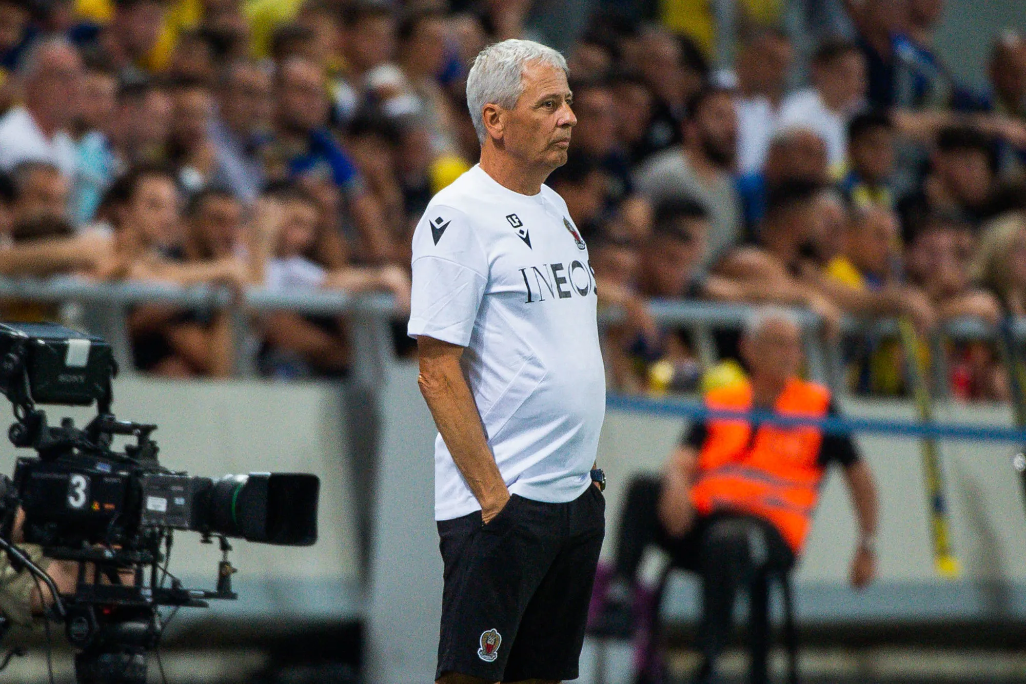 Lucien Favre : «<span style="font-size:50%">&nbsp;</span>Il faudra bientôt se couper les bras<span style="font-size:50%">&nbsp;</span>»