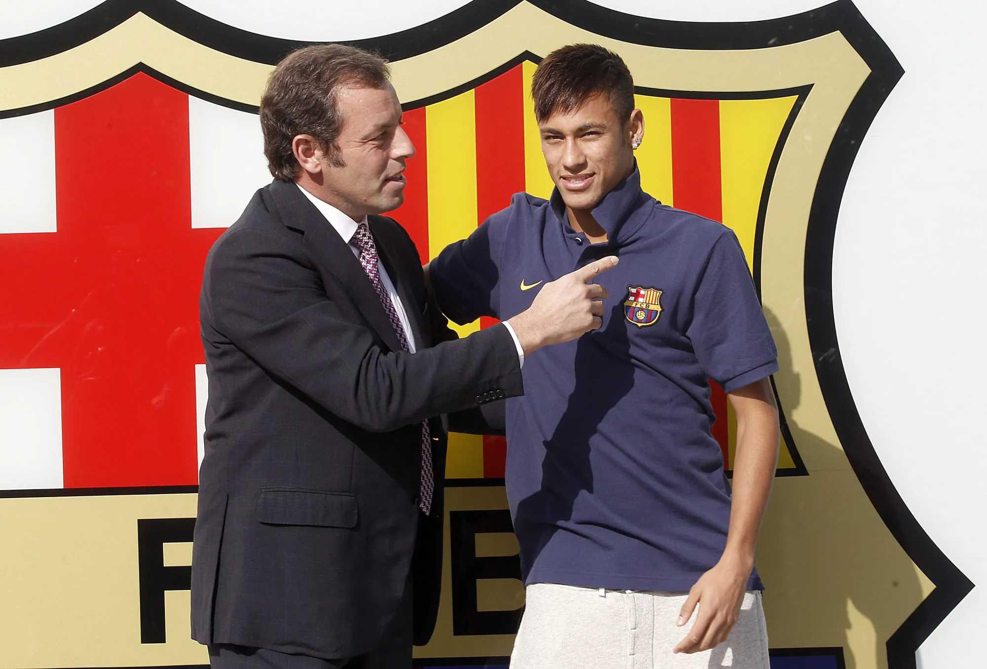 Neymar sera jugé en octobre, dans le cadre de son transfert de Santos à Barcelone