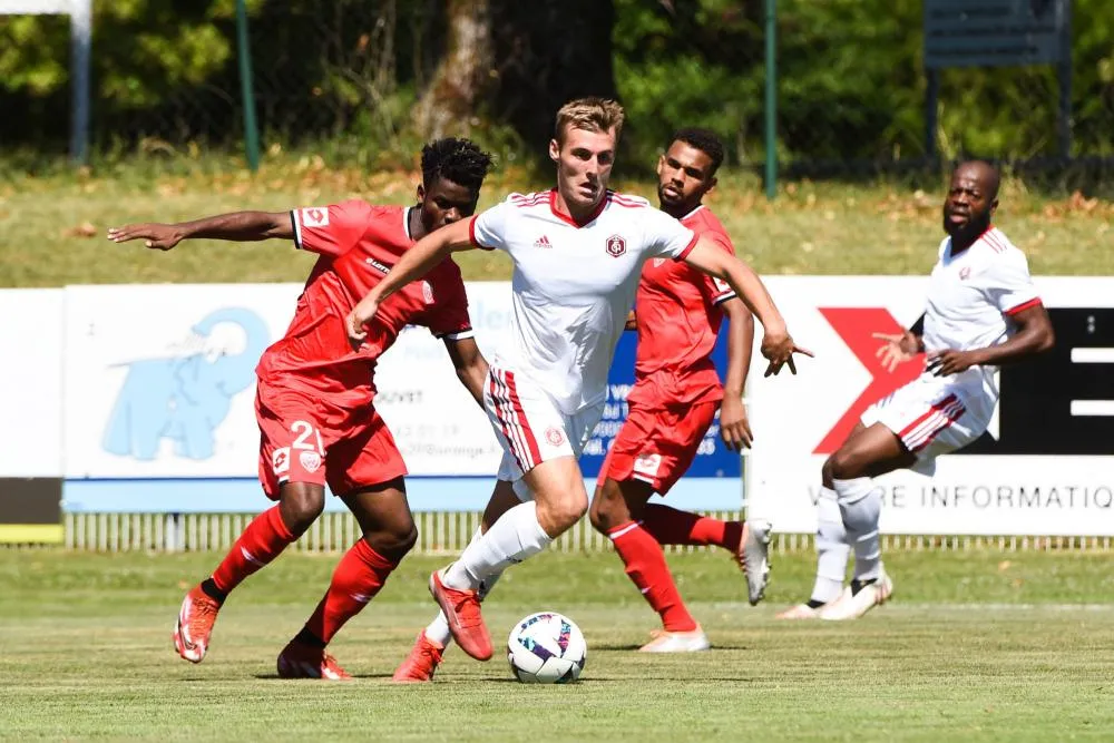 Vis ma vie de directeur sportif de Ligue 2 : comment recruter malin avec un budget serré ?