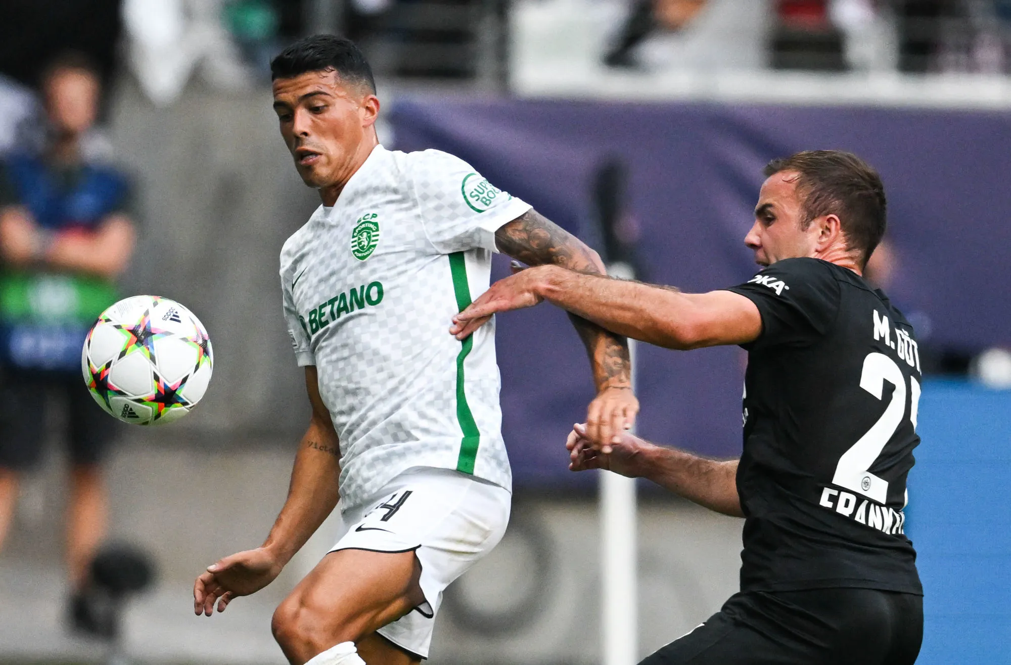 Le Sporting surprend l&rsquo;Eintracht Francfort