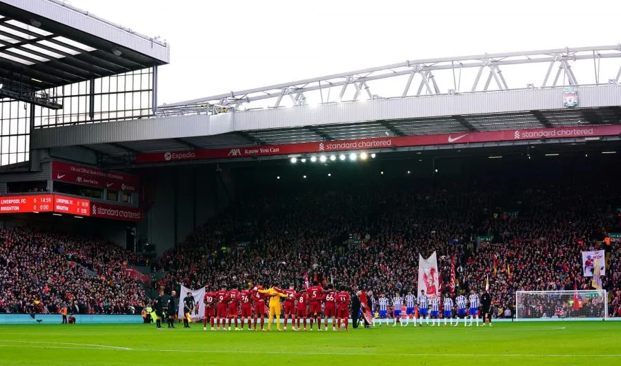 Elizabeth II et Liverpool : Mersey et au revoir