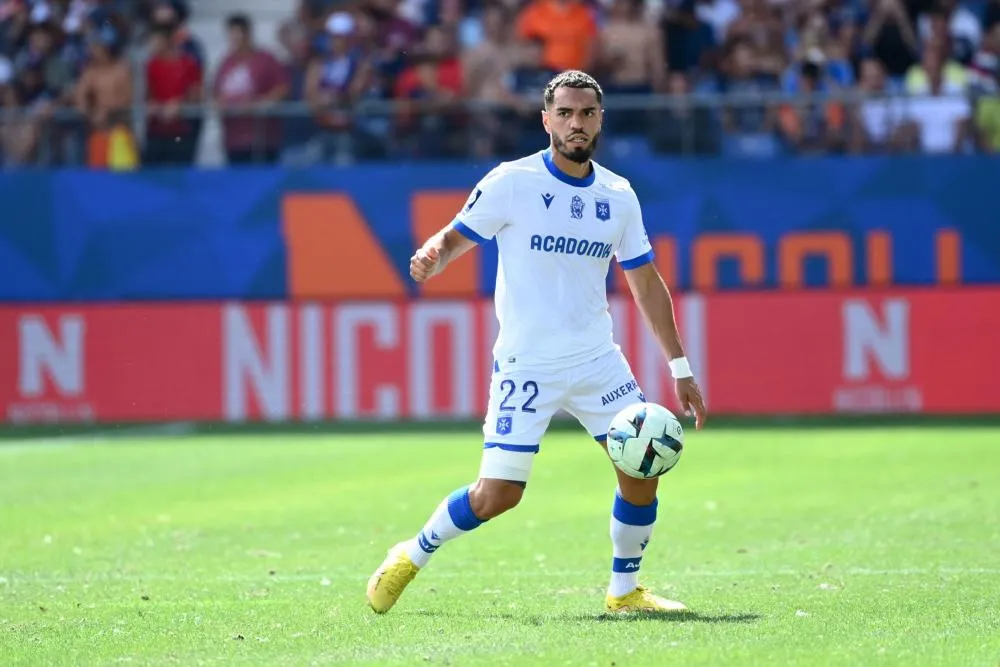 Hamza Sakhi prolonge à l’AJ Auxerre