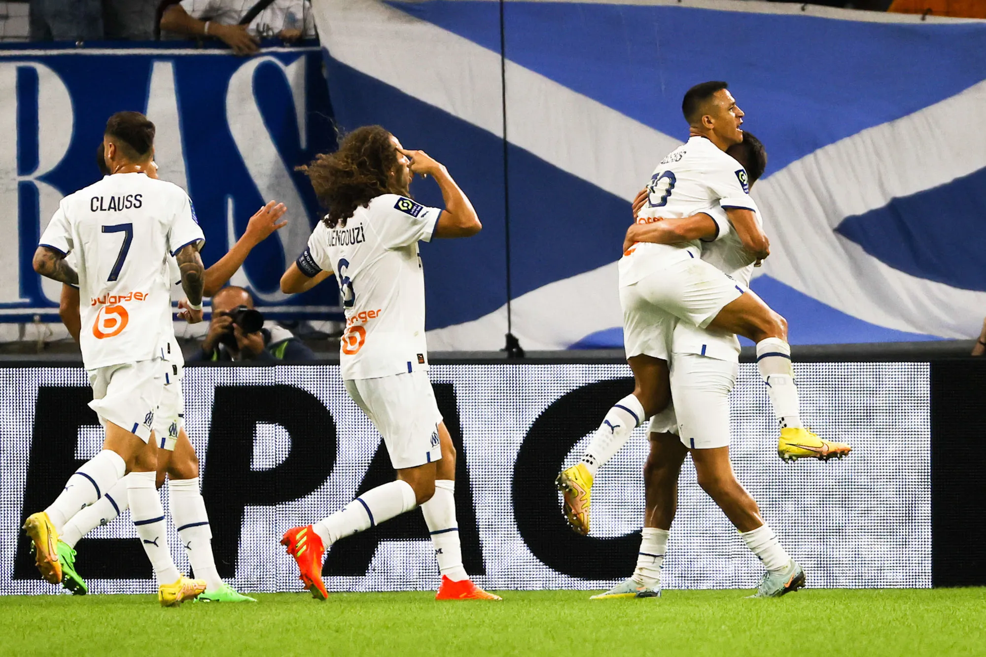 Pronostic Angers OM : Analyse, cotes et prono du match de Ligue 1
