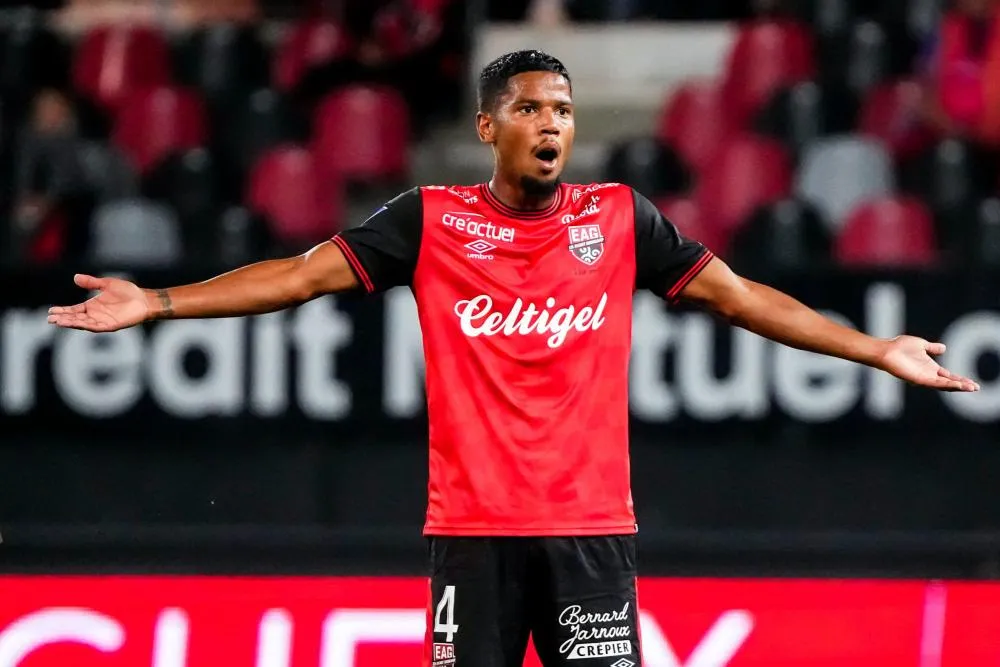 Guingamp bute sur Rodez