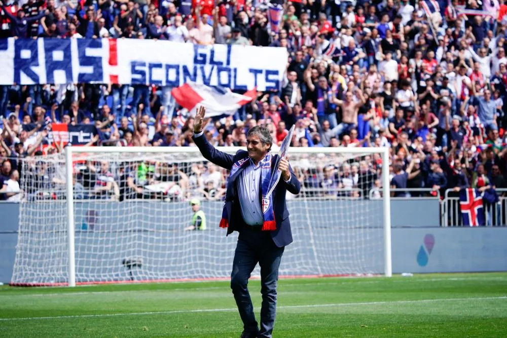 La petite sucrerie d&rsquo;Enzo Francescoli lors du jubilé de Leonardo Ponzio