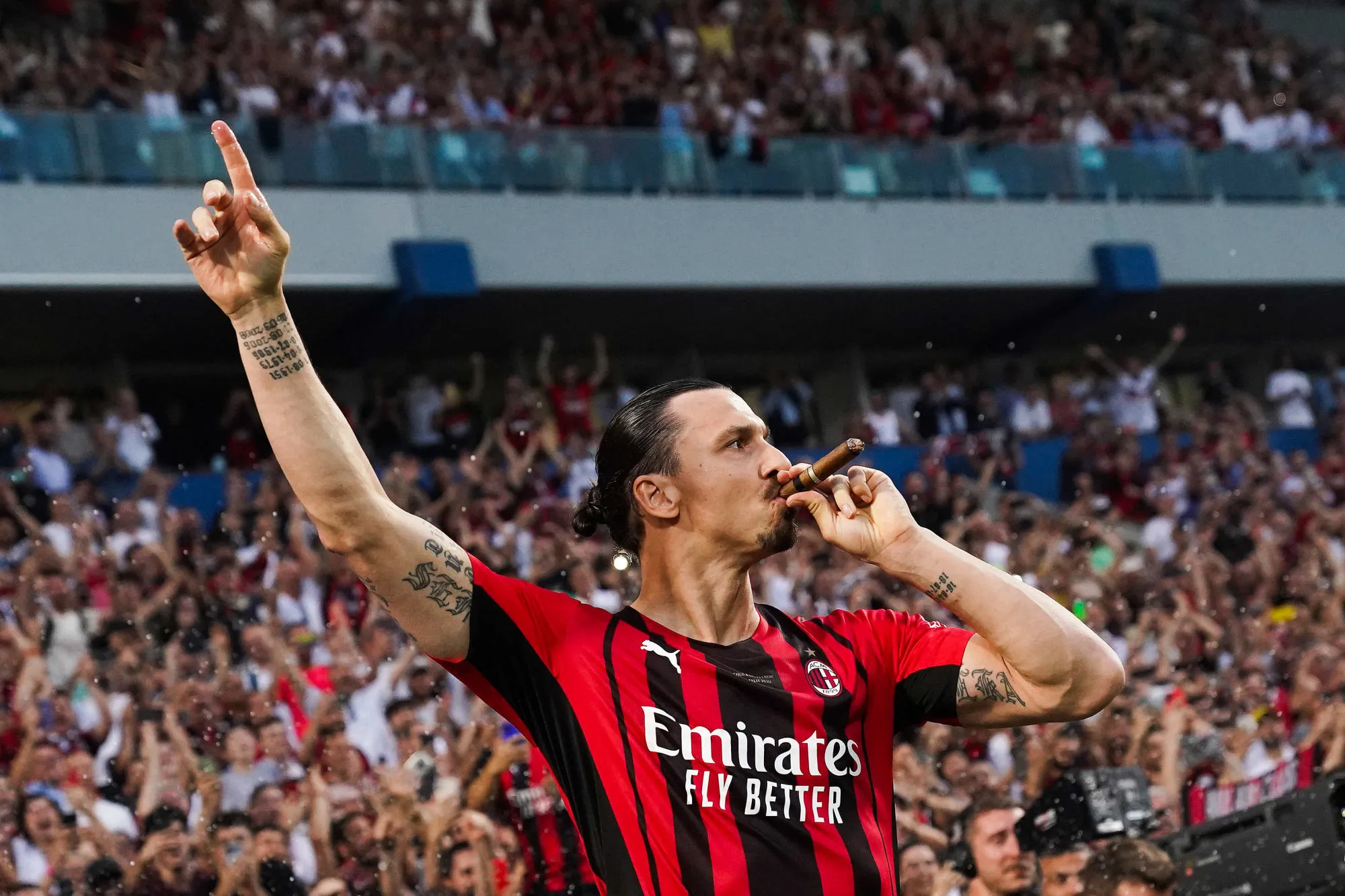 Zlatan (ou Antivirus) lâche la bande d’annonce du prochain Astérix sur son Twitter