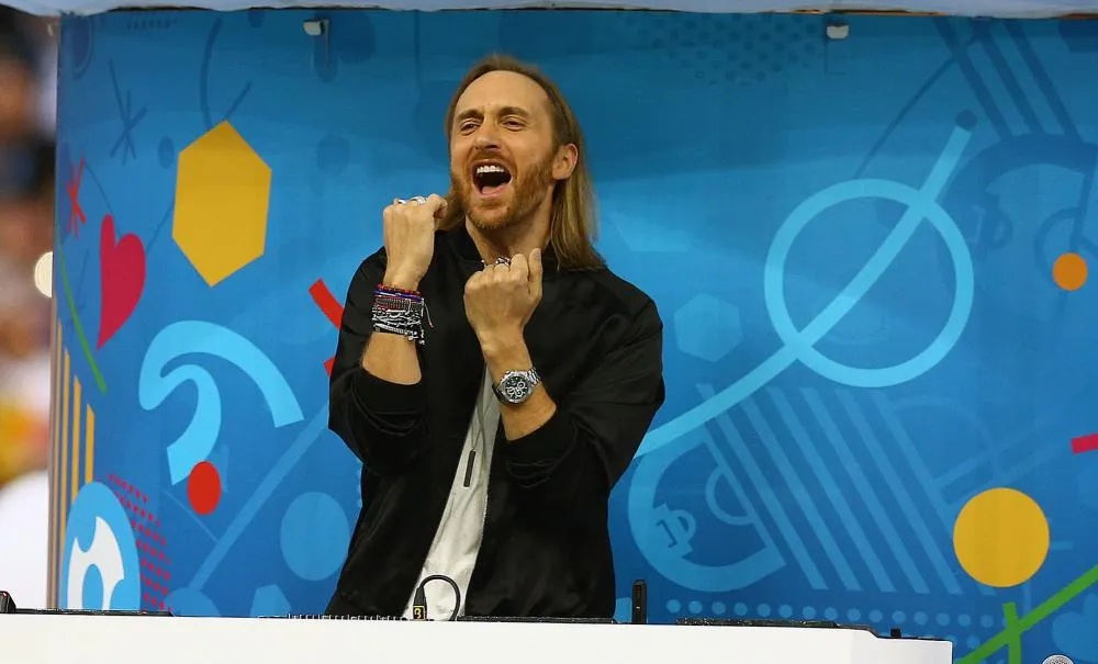 Mondial : Le Qatar promet des concerts quotidiens dont les Black Eyed Peas, David Guetta ou Maroon 5