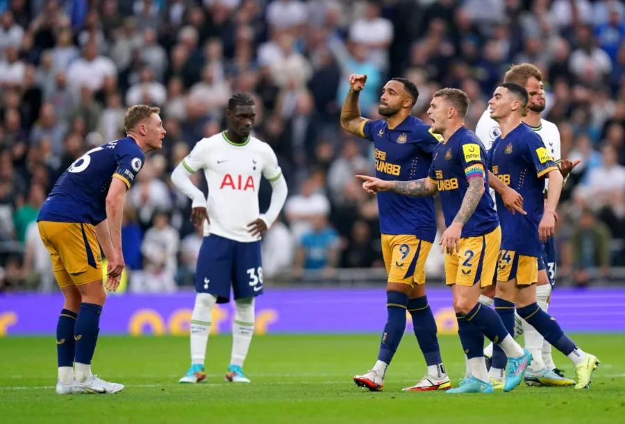 Newcastle surprend Tottenham