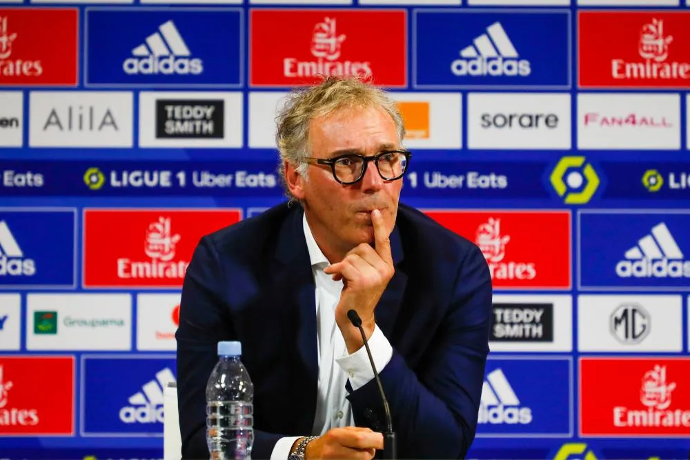 Laurent Blanc au sujet du Paris Saint-Germain : « Difficile de gérer des stars, encore plus des joueurs qui se prennent pour des stars »