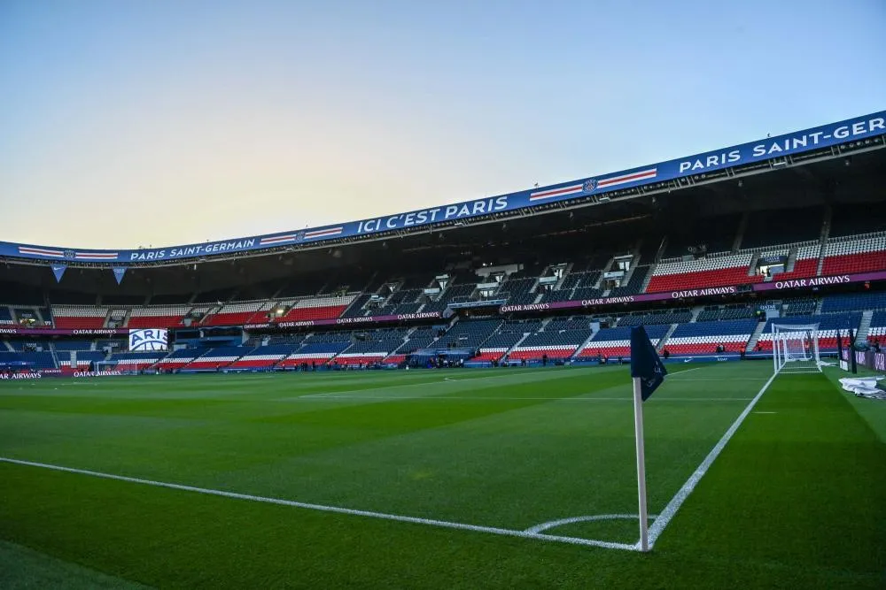 Le PSG aurait fait appel à une «<span style="font-size:50%">&nbsp;</span>armée numérique<span style="font-size:50%">&nbsp;</span>» de faux comptes Twitter