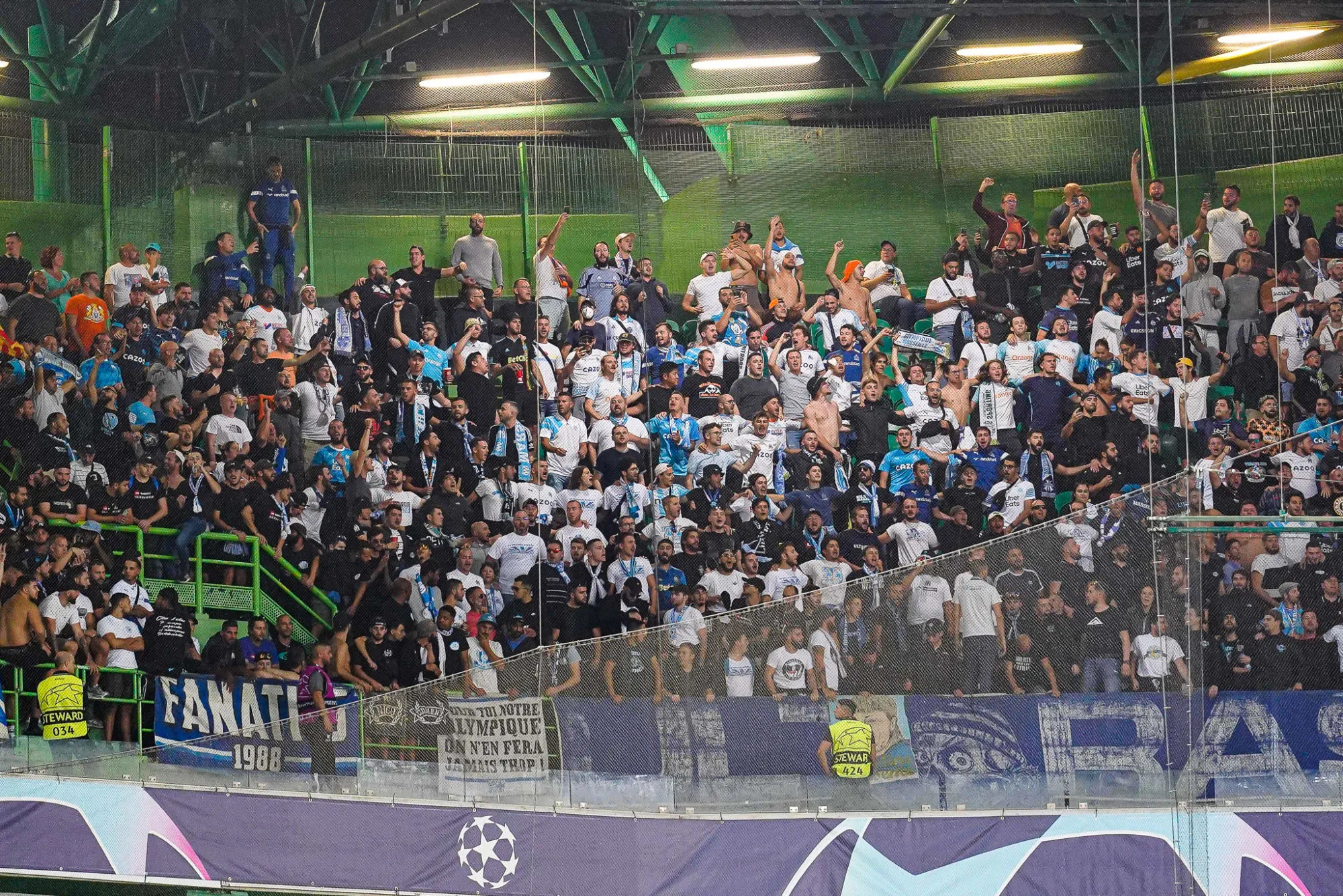 Des supporters de l’OM auraient crevé les pneus d’une voiture de la police portugaise avant le match face au Sporting