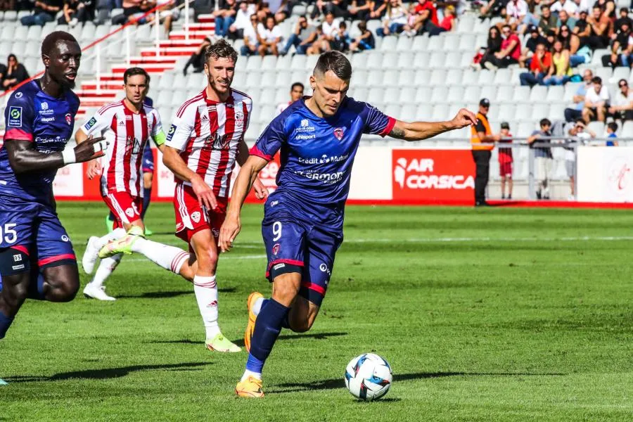 Komnen Andrić, l&rsquo;amour est dans le pré