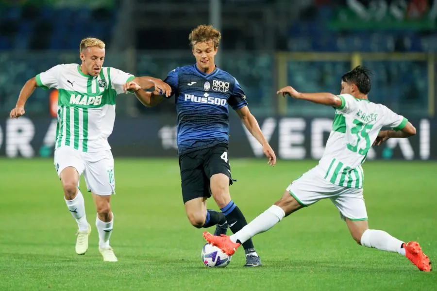 L’Atalanta renverse Sassuolo et prend la tête