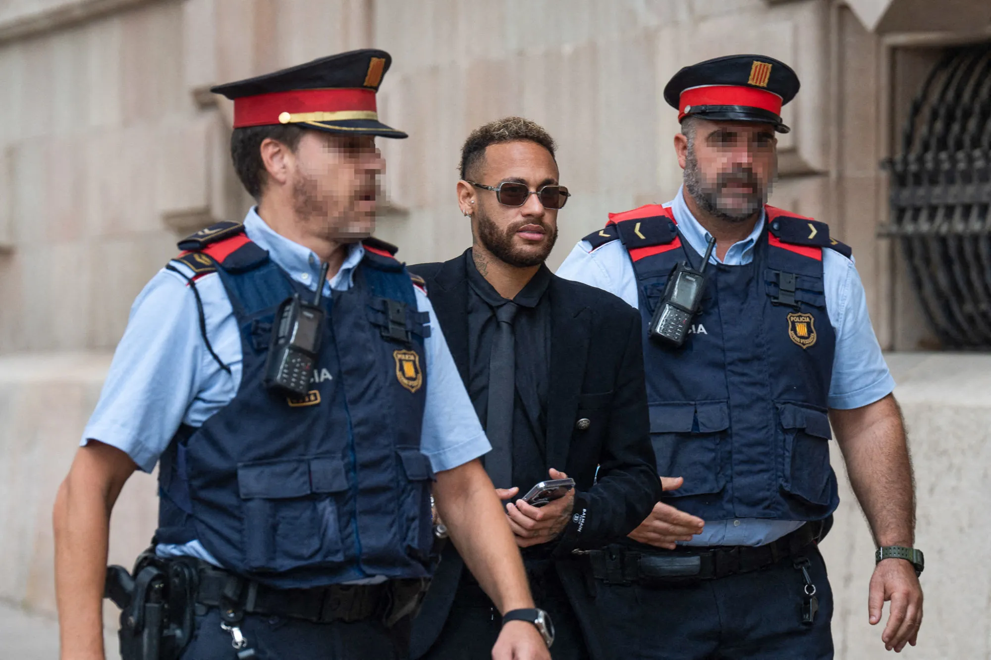Neymar à Barcelone pour l’ouverture du procès autour de son transfert au Barça