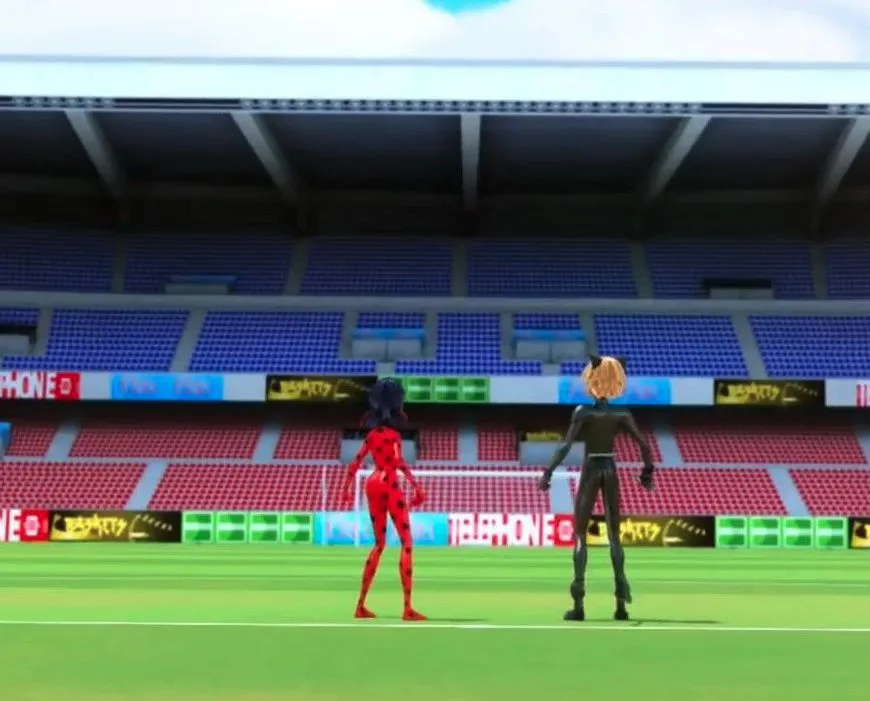 Thomas Astruc (Miraculous) : «<span style="font-size:50%"> </span>Il n’y a rien de mieux qu’un stade pour une baston de super-héros<span style="font-size:50%"> </span>»