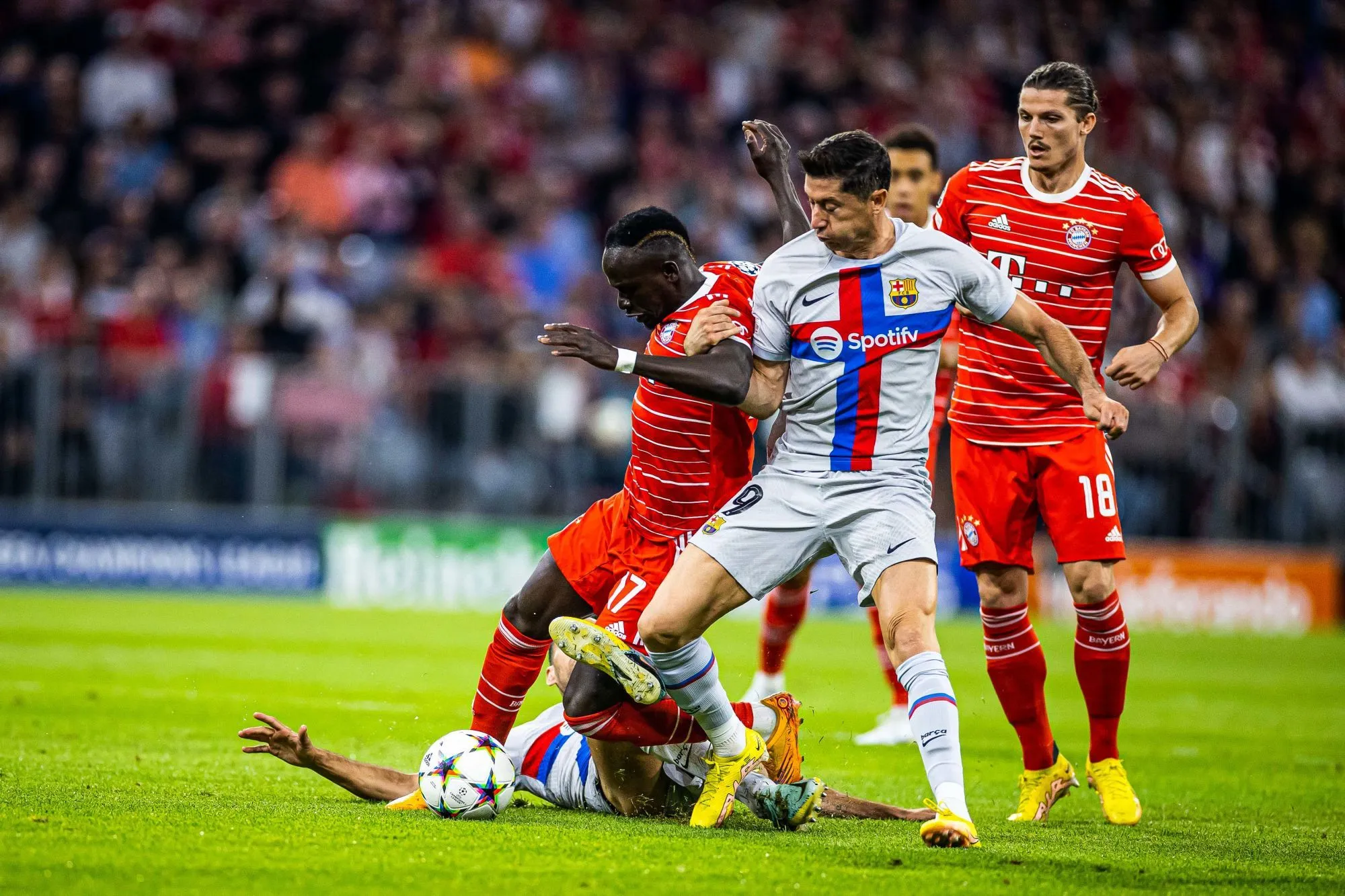 Le Trophée Sócrates pour Sadio Mané, Robert Lewandowski s’adjuge le Trophée Müller