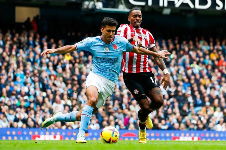 Ivan Toney et Brentford refroidissent Manchester City