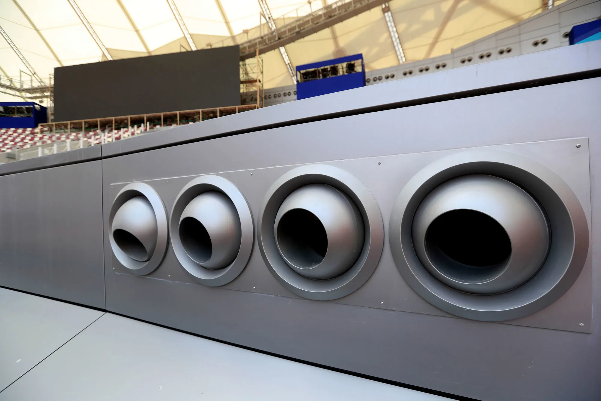 La climatisation allumée pour le match d&rsquo;ouverture malgré 23 degrés à l&rsquo;extérieur