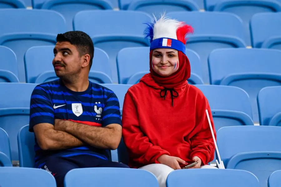 Qatar : Pourquoi y a-t-il autant de sièges vides dans des stades annoncés pleins ?