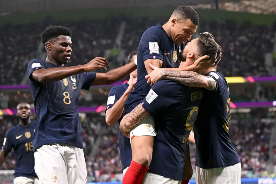 Les Bleus déchaussent la Pologne et filent en quarts