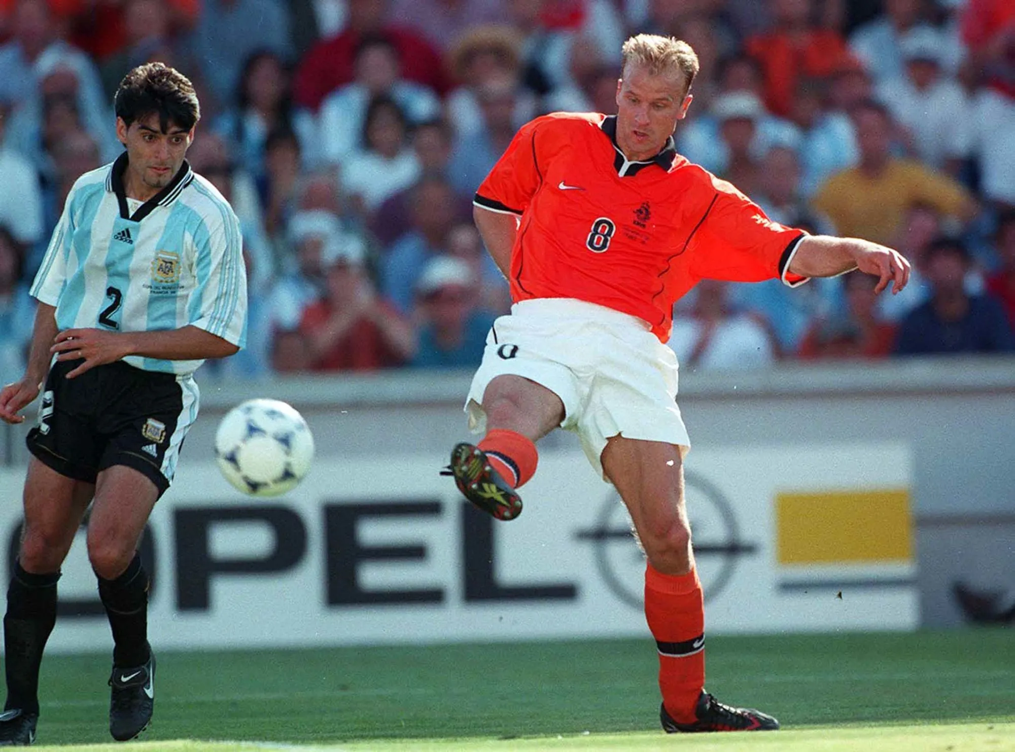 Pays-Bas-Argentine : l’envol de Bergkamp