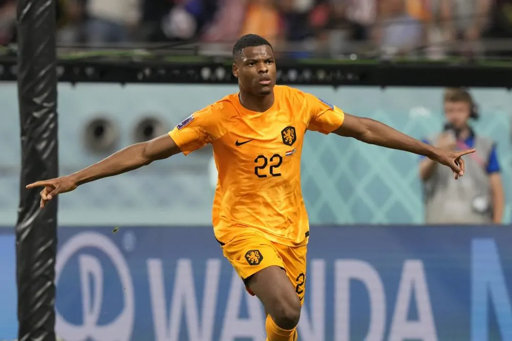 Pays-Bas : Face aux critiques, Denzel Dumfries a fait appel à une psychologue après son premier tour de Mondial raté