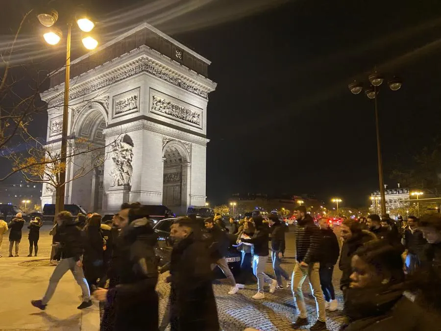 France-Maroc : égalité sur les Champs-Élysées