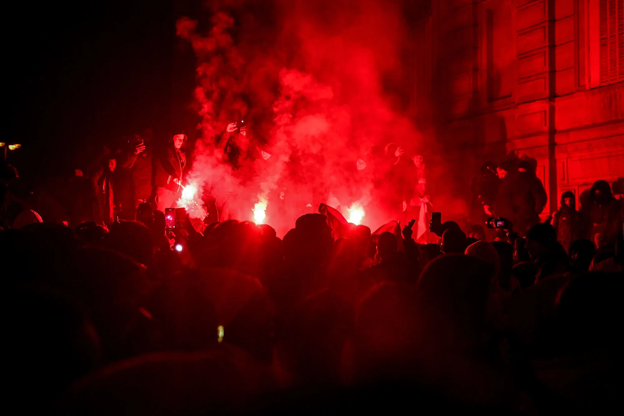 Les partisans de Zemmour célèbrent la victoire contre le Maroc à leur manière
