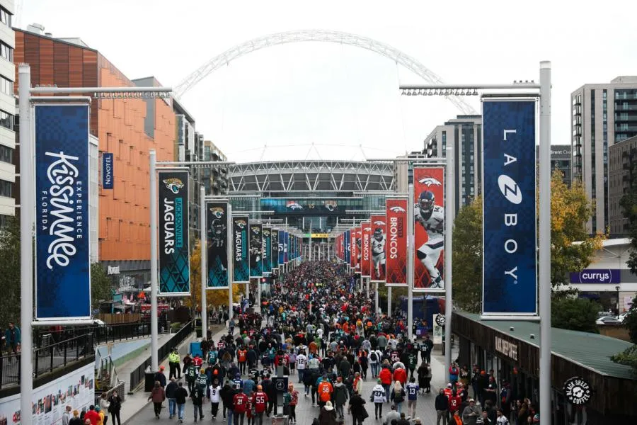 Wembley aux couleurs de l&rsquo;arc-en-ciel en soutien à la communauté LGBT