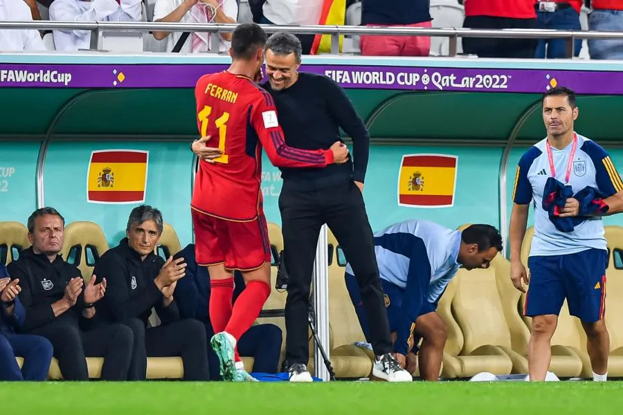 En couple avec la fille d’Enrique, Ferran Torres mange son coup de pression