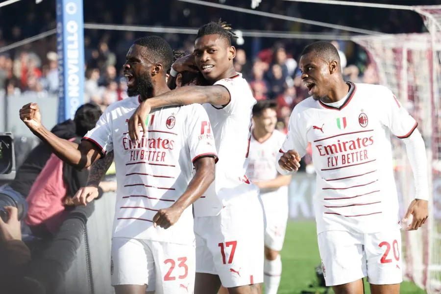 Milan perce le coffre-fort Ochoa et bat la Salernitana