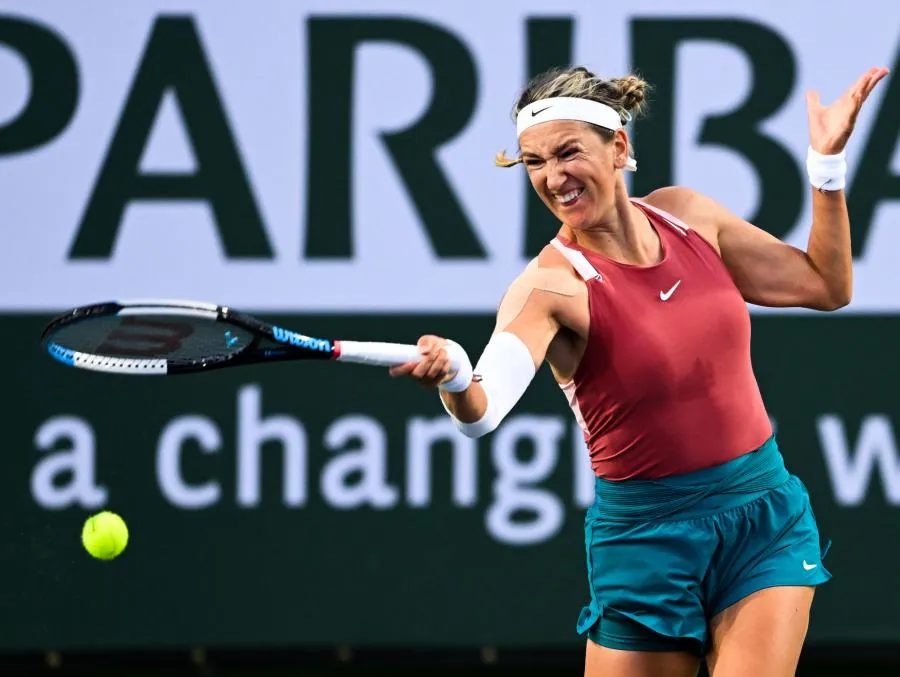 Victoria Azarenka, star du tennis, débarque sur le court avec un maillot du PSG