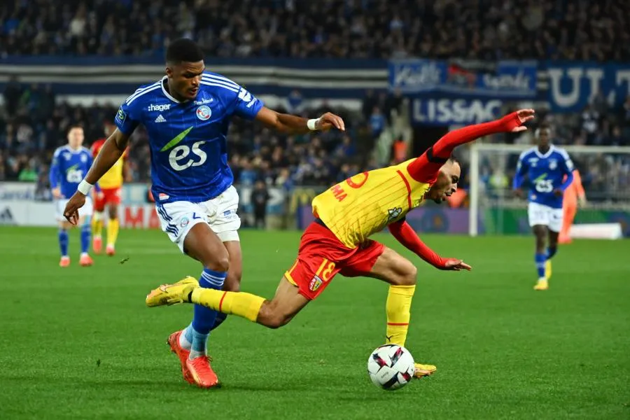 Strasbourg parvient à freiner Lens