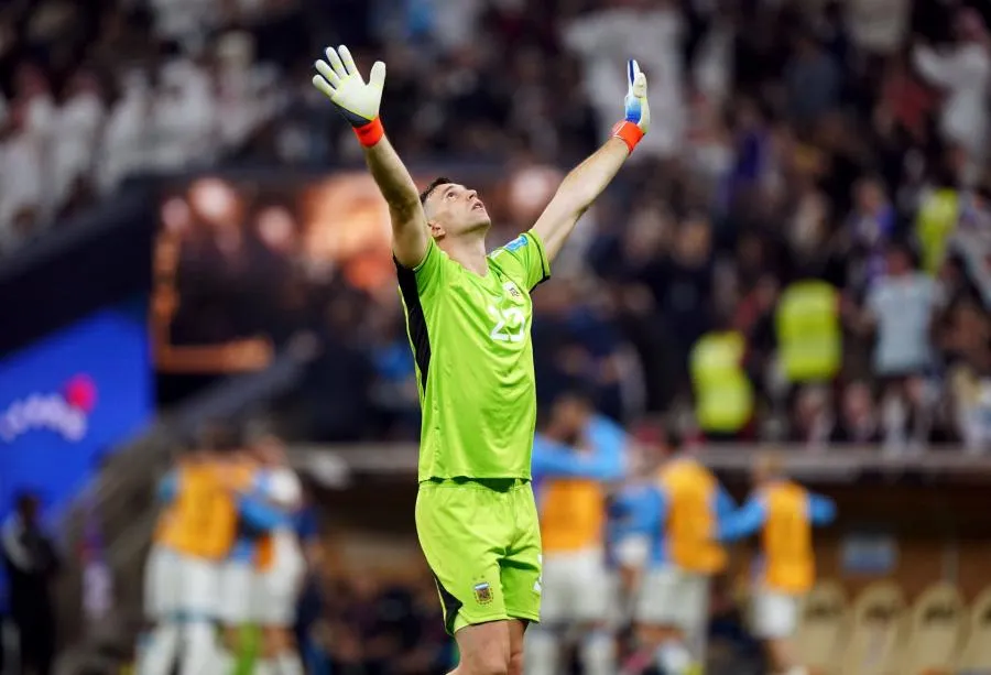 Emiliano Martínez et les Argentins chambrent Mbappé dans leur vestiaire