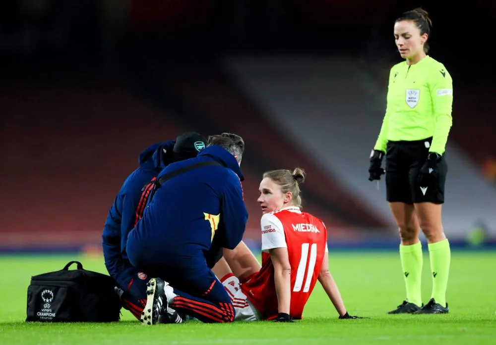 Arsenal : Vivianne Miedema souffre elle aussi d'une rupture du ligament croisé