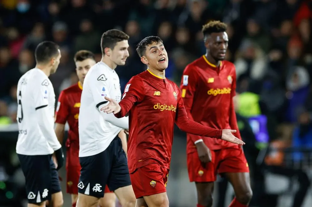 La Roma tranquille à La Spezia