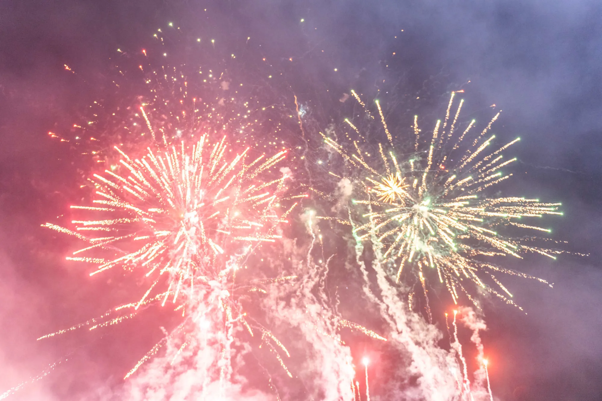 Quand les supporters d&rsquo;Everton déclenchent un feu d&rsquo;artifice devant l&rsquo;hôtel des joueurs de Southampton