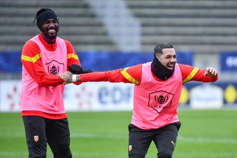 Transfert – RC Lens : Quand Seko Fofana spoile la prolongation de contrat de Facundo Medina