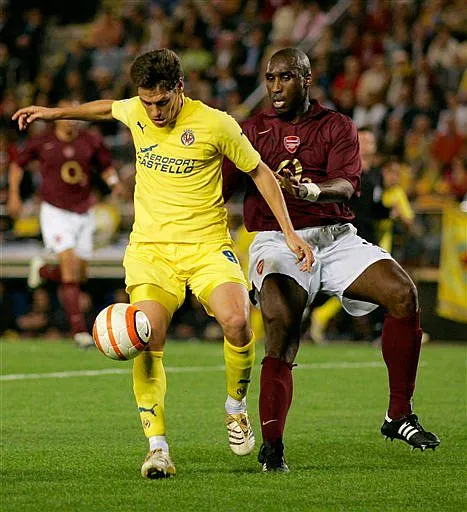 Campbell pisté par Villarreal