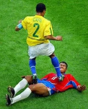 Cafu à Arsenal ?