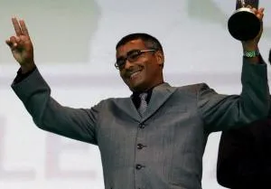Romario réclame